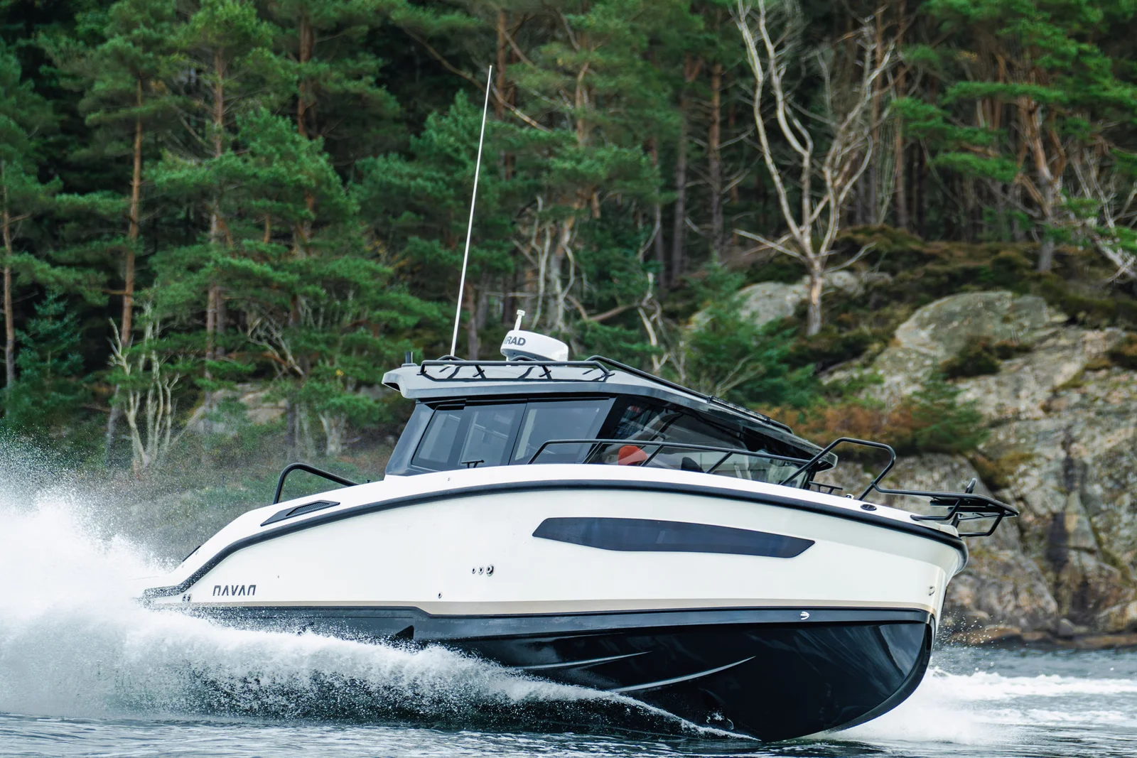 2025 NAVAN C30 CABIN CRUISER